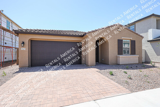 Building Photo - 9429 E Spiral Ave