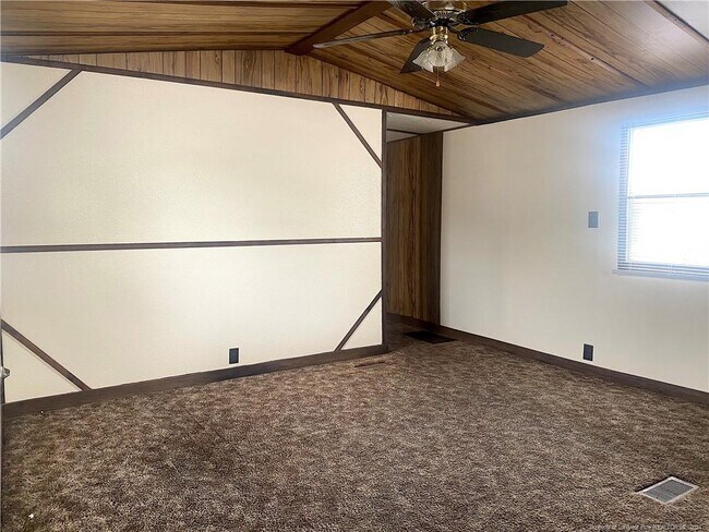 Foto del edificio - 3413 Walterboro Dr