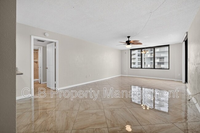 Building Photo - 3051 S Atlantic Ave