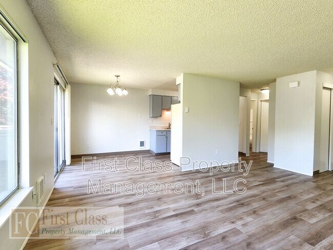 Building Photo - 1324 NE 186TH AVE