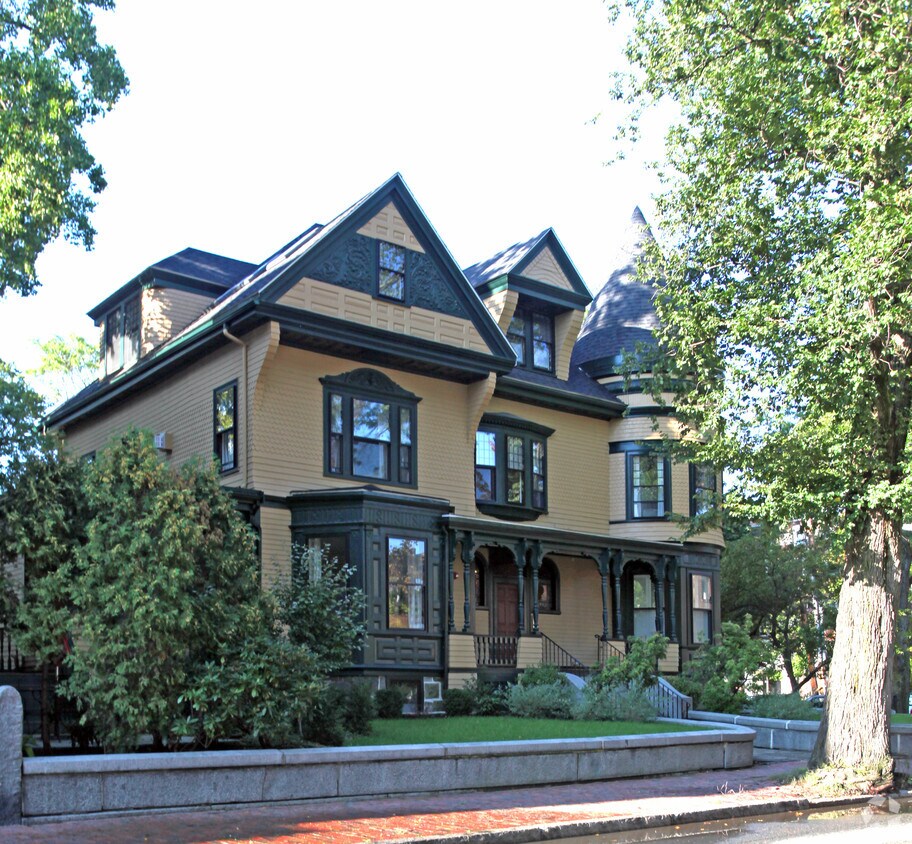 298 Harvard St, Cambridge, MA 02139 Apartments in Cambridge, MA