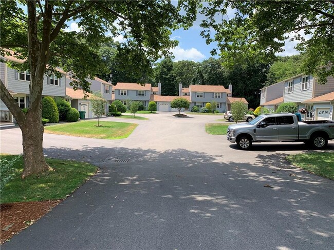 Building Photo - 236 Old Forge Rd