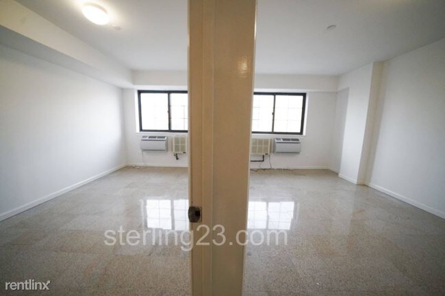Foto del edificio - 25-30 Broadway
