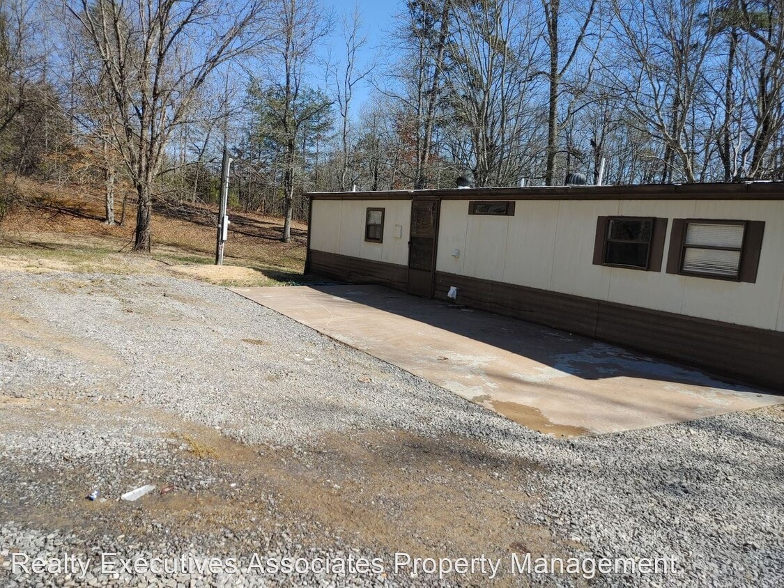 3 br, 1 bath House 11833 Yarnell Road House for Rent in Knoxville