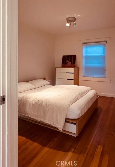 Foto del edificio - 645 Thalia St