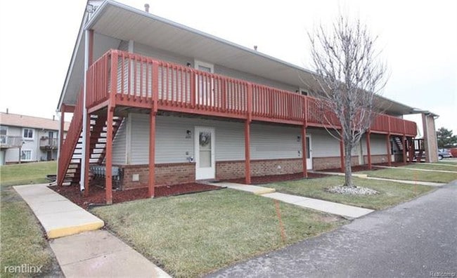 Building Photo - 1 br, 1 bath Condo - 31747 Nardelli Ln