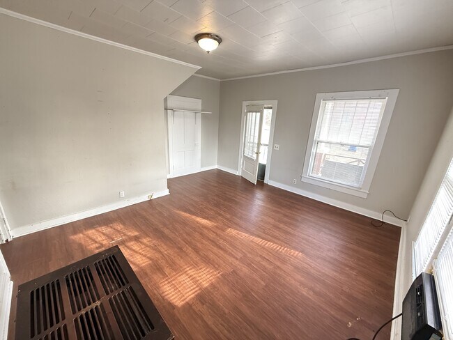 Foto del edificio - 301 N 7th St