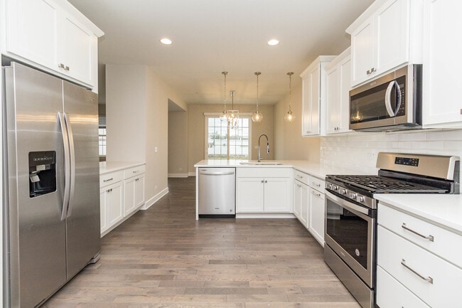 Building Photo - 10723 Clocktower Dr.