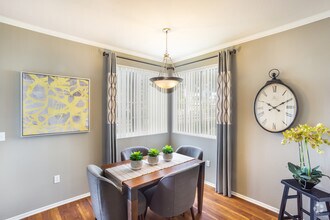 Provence at Valencia photo'