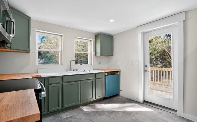 Foto del edificio - 306 7th St E