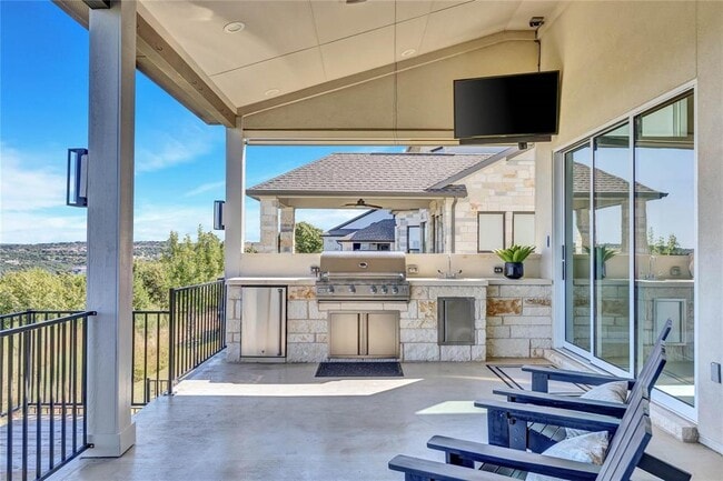 Building Photo - 2406 Sunset Vista Cir