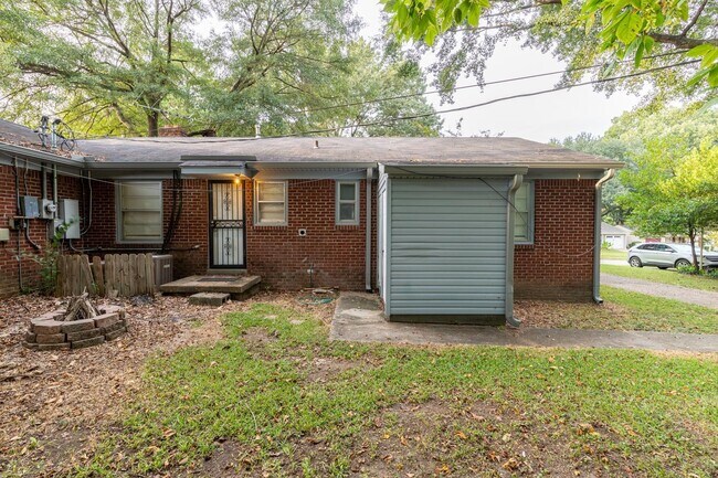 Building Photo - 4007 Allison Ave