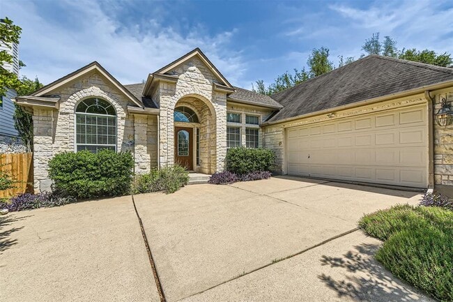 Building Photo - 6817 Walebridge Ln