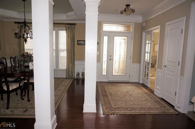 Building Photo - 6526 Autumn Crest Ln