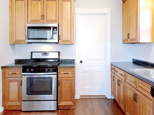 Foto del edificio - 1051 W Hickory St