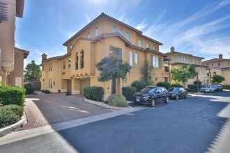 Building Photo - 2738 Piantino Cir