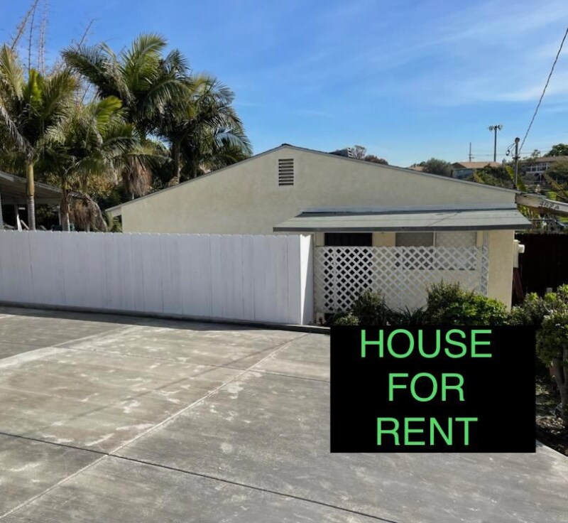 2561 1/2 Ridgeway Dr, National City, CA 91950 House Rental in