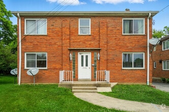 Building Photo - 3926 E Gatewood Ln
