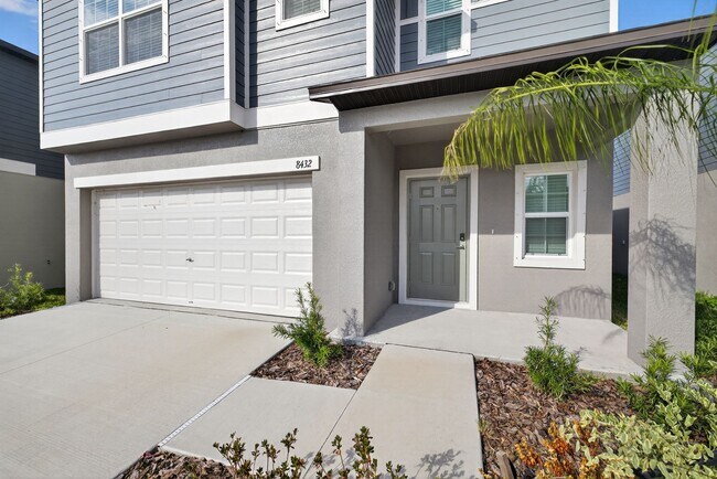 Foto del edificio - Brand New 6-Bed Available Now!