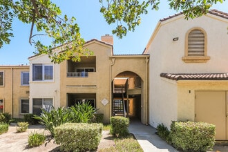 Building Photo - 2375 Del Mar Way