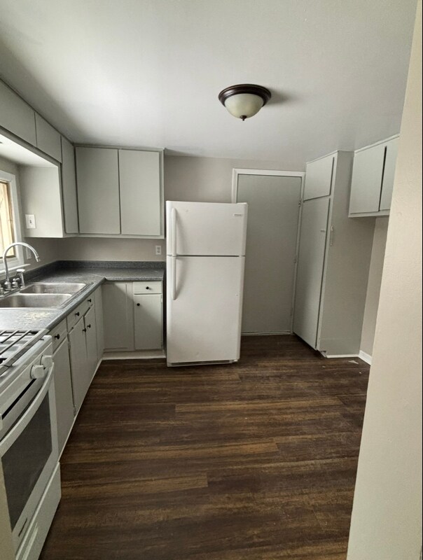 Foto del edificio - 1287 E Mt Morris Rd