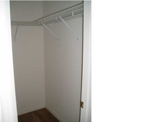 Building Photo - 1855 Norwood Ct