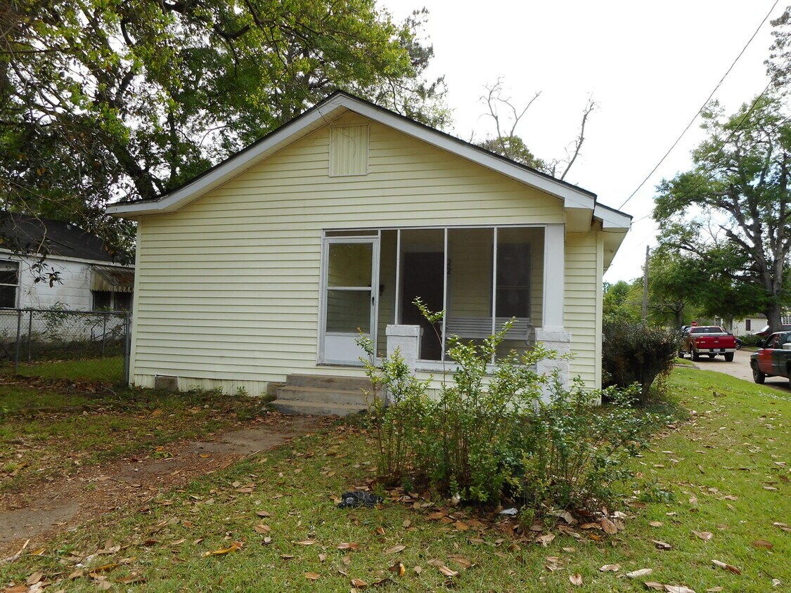 Primary Photo - 22 Prospect - Alexandria, off Rapides Ave