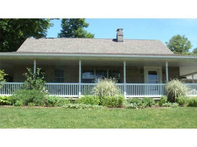 Building Photo - Charming Three-Bedroom Home Near University and Shopping - Available July 2026!