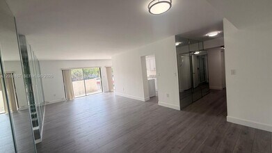 Building Photo - 5900 SW 127th Ave