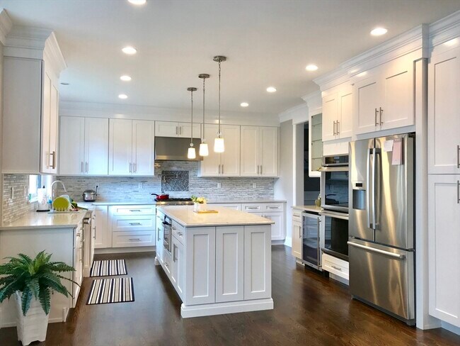 Foto del edificio - 301 Linden St