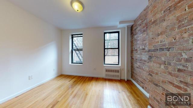 Foto principal - 2 bedroom in NEW YORK NY 10021