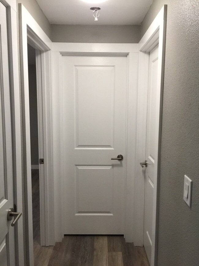 Building Photo - 3902 S Tyler St