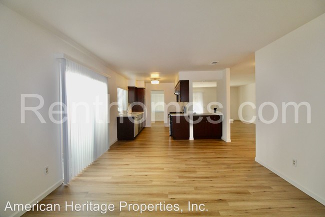 Building Photo - 4837 Mt Abernathy Ave