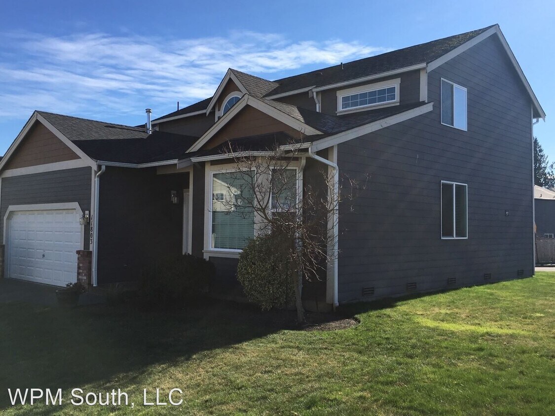 Primary Photo - 4 br, 2.5 bath House - 11803 SE 248th Ct