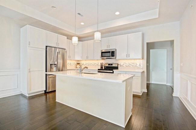 Foto del edificio - 5639 Arbor Chase Drive