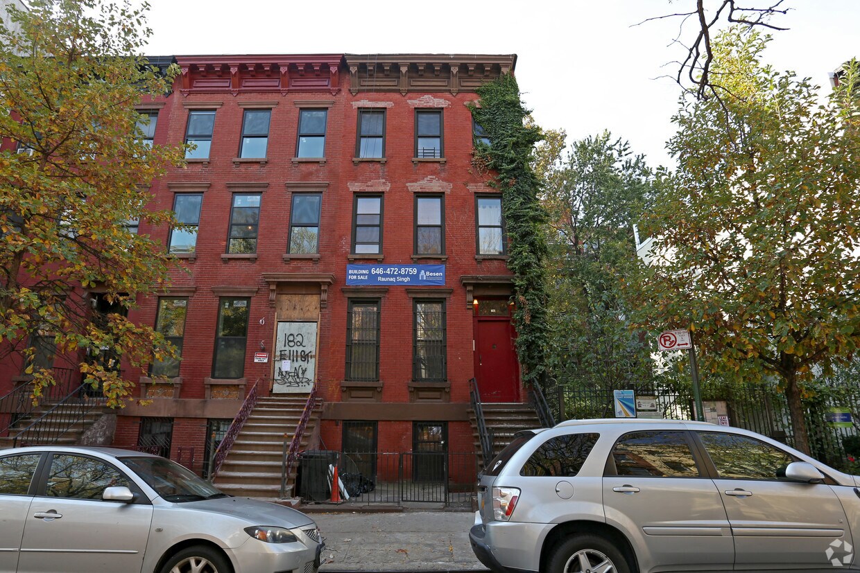 Foto del edificio - 180 E 111th St