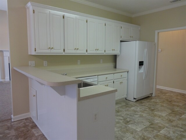 Building Photo - 204 Parnell Ln