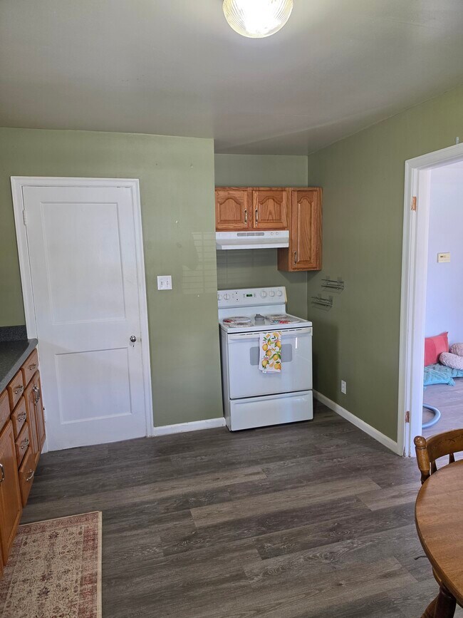 Cocina - 1730 Morey Ave