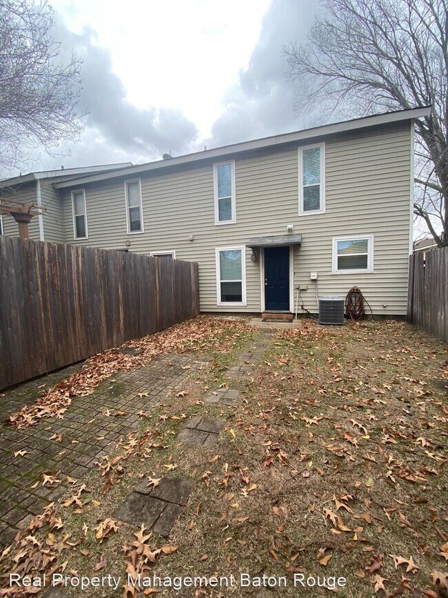 Building Photo - 2 br, 2.5 bath House - 8760 Jefferson Hwy.