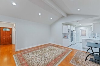 Building Photo - 12119 Dunlap St