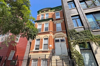 Building Photo - 1709 S Racine Ave