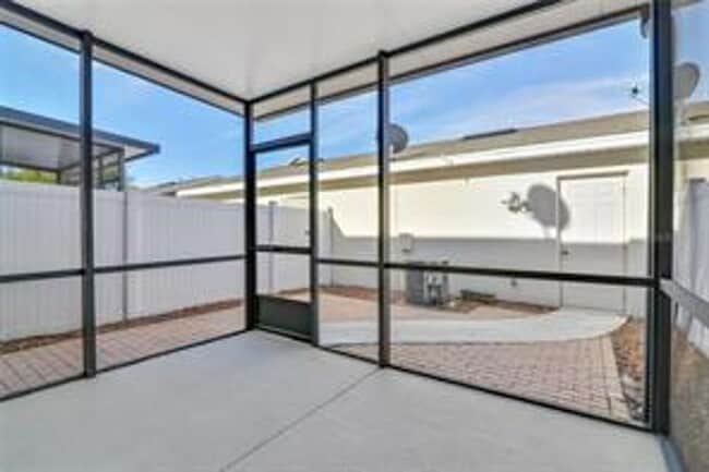 Building Photo - 7466 Bentonshire Ave