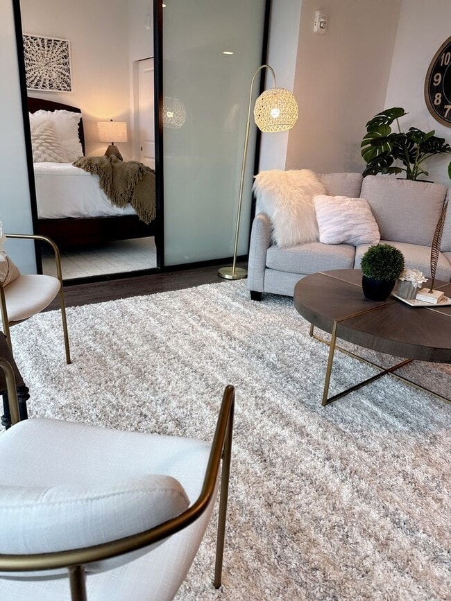 Interior Photo - Views on Fifth