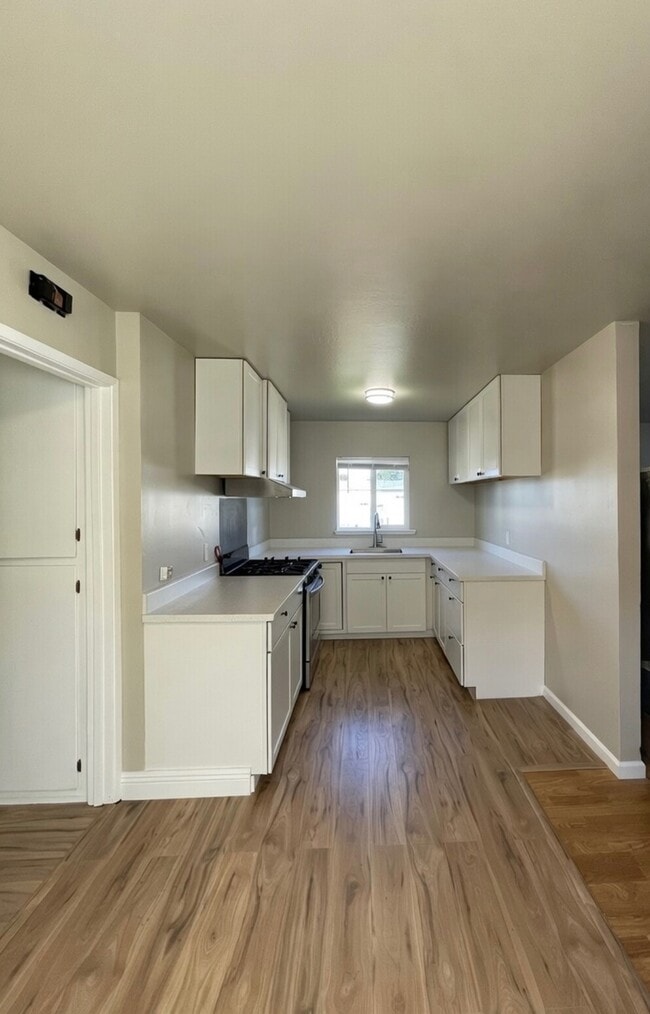 Photo - 1 A St House