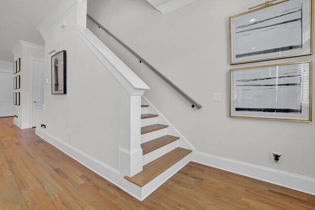 Foto del edificio - 107 Old Orchard Ln