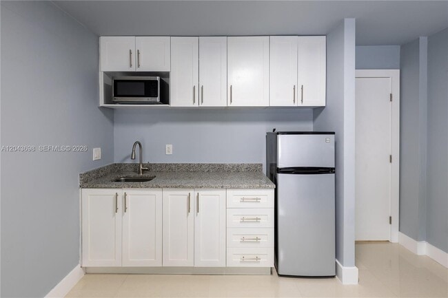 Foto del edificio - 4538 SW 1st St