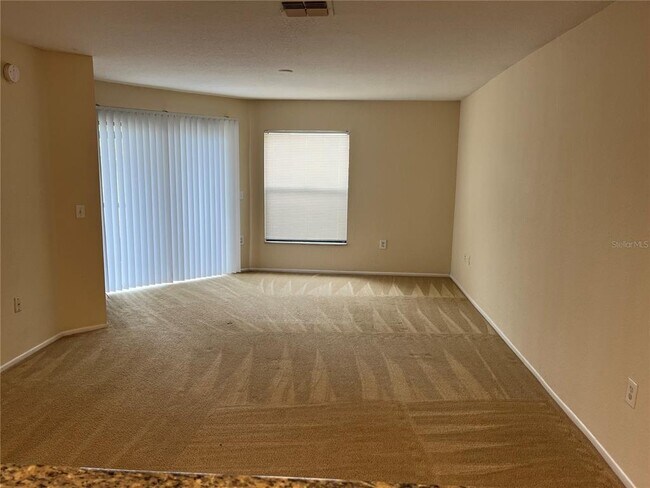 Foto del edificio - 7805 Sugar Bend Dr