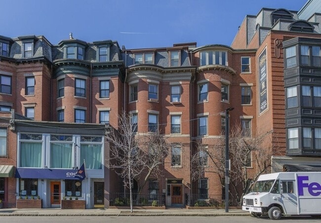 Building Photo - 329 Columbus Ave