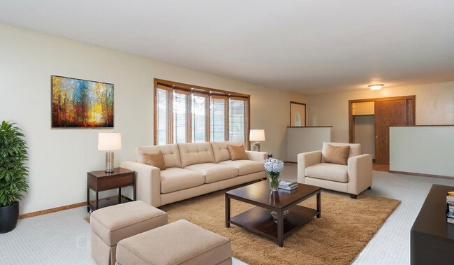 Building Photo - LARGE AND SPACIOUS, YET COZY AND QUAINT RA...