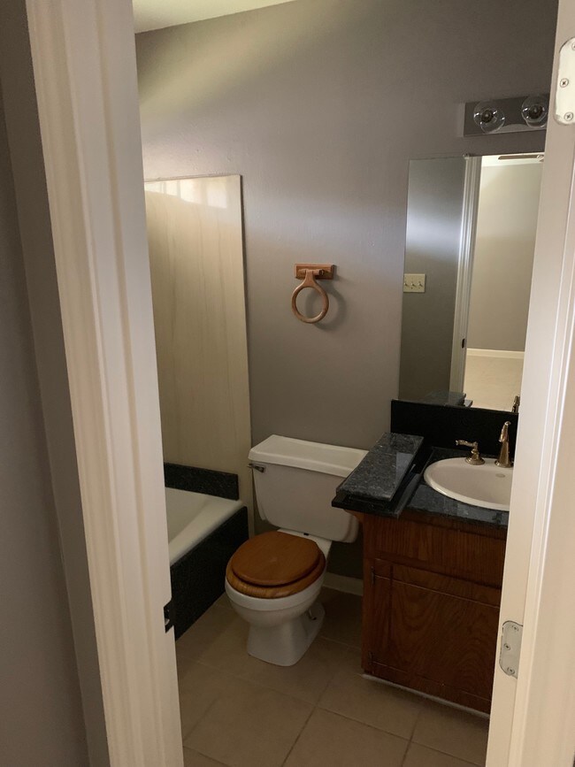 Foto del edificio - 14026 Country Manor Ln